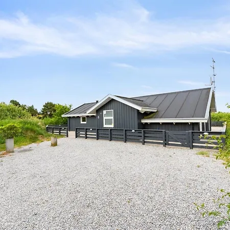 Spurv - 1-8km From The Sea In Western Jutland By Interhome Bolilmark