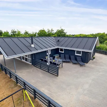 Spurv - 1-8km From The Sea In Western Jutland By Interhome Holiday home Bolilmark